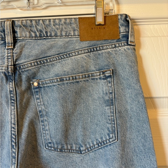 H&M Light Jeans - Picture 4 of 6